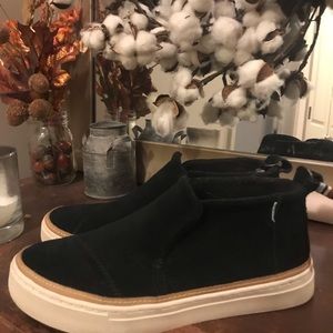 TOMS PAXTON SLIP ONS